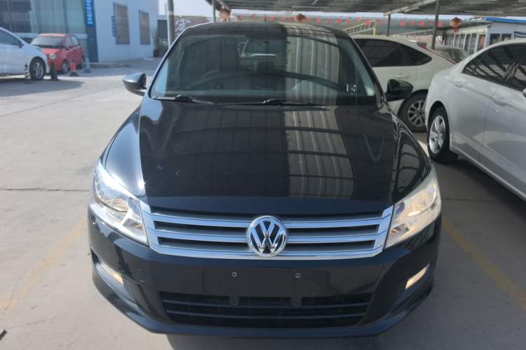 Used Volkswagen Santana 2013 1.6L Manual Comfort Edition
