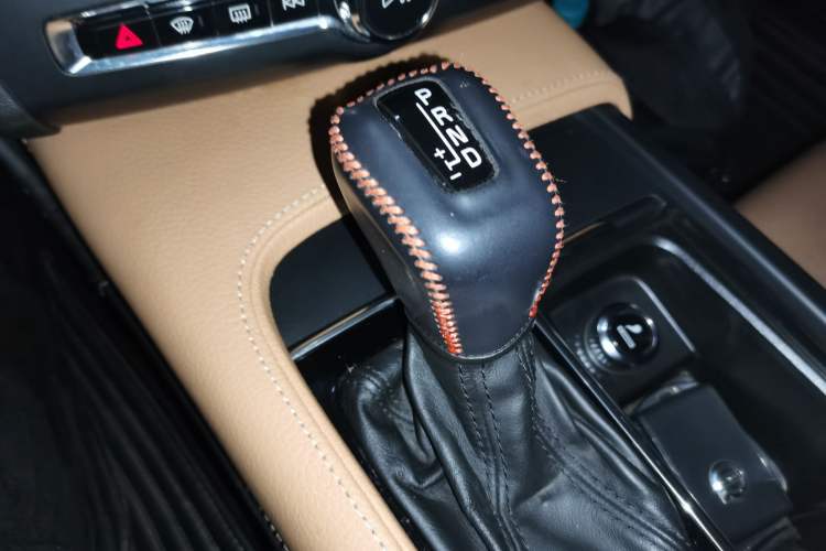 Used Volvo S90 2017 T4 Zhiyi Edition
