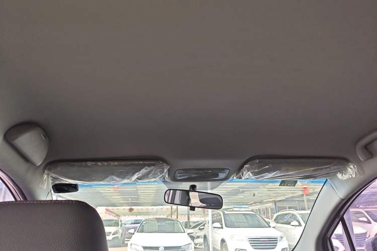 Used  Refine S3 2017 1.6L Manual Luxury Smart Model