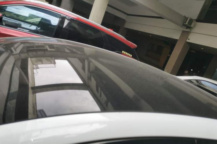 Used Roewe i6 MAX New Energy 2022 EV 500 Grand Touring Edition with Sunroof
