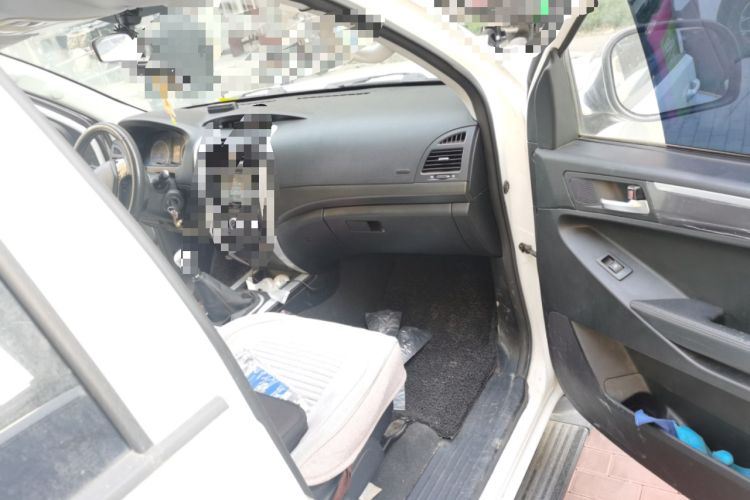 Used Foton Tunland 2018 2.4L E5 Two-Wheel Drive Comfort Version 4G69S4M
