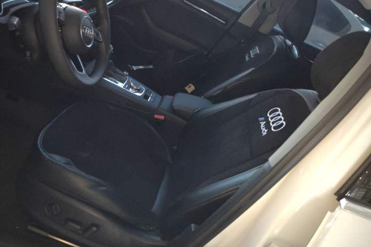 Used Audi A3 2020 Limousine 35 TFSI Fashion Edition China VI Emission Standard