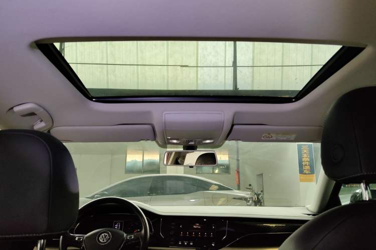 Used Volkswagen Passat 2019 280TSI Elite Edition China VI Standard
