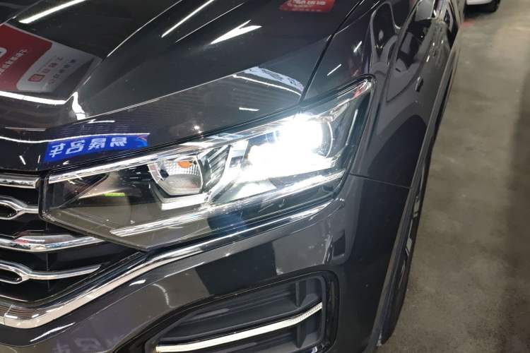 Used Volkswagen Tayron 2019 Teramont Edition 280TSI Two-Wheel Drive Luxury Model China VI Standard
