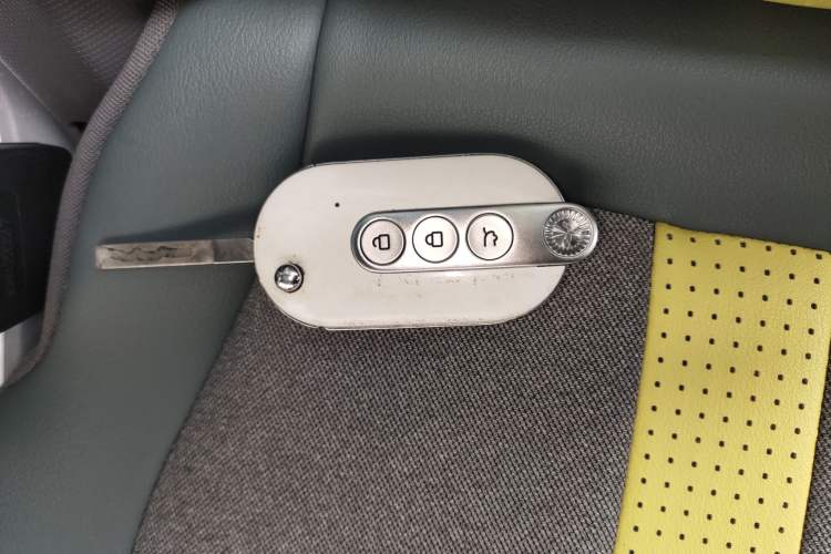 Used Wuling Hongguang MINIEV 2022 GAMEBOY 200km Gaming Edition with Lithium Iron Phosphate
