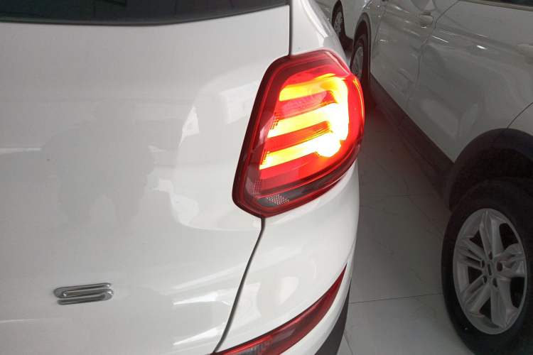 Used Qoros 5 2018 1.6T Automatic Leading Model
