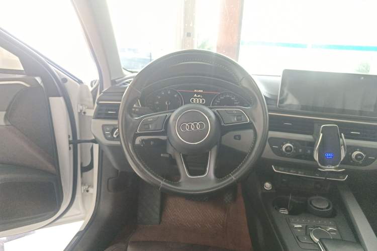 Used Audi A4L 2018 30th Anniversary Edition 40 TFSI Trendy Model