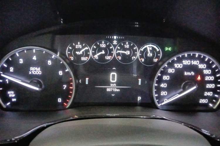 Used Cadillac XT5 2018 25T Luxury Model