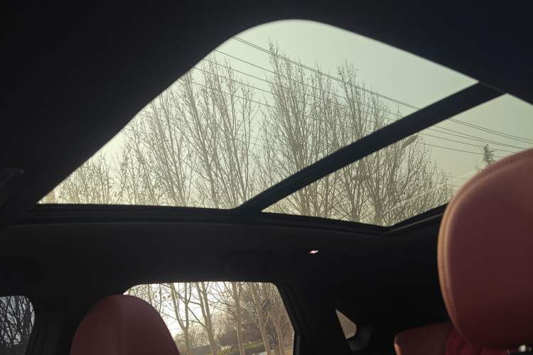 Used FORTHING T5 EVO 2021 1.5TD DCT Starry Edition Heatwave
