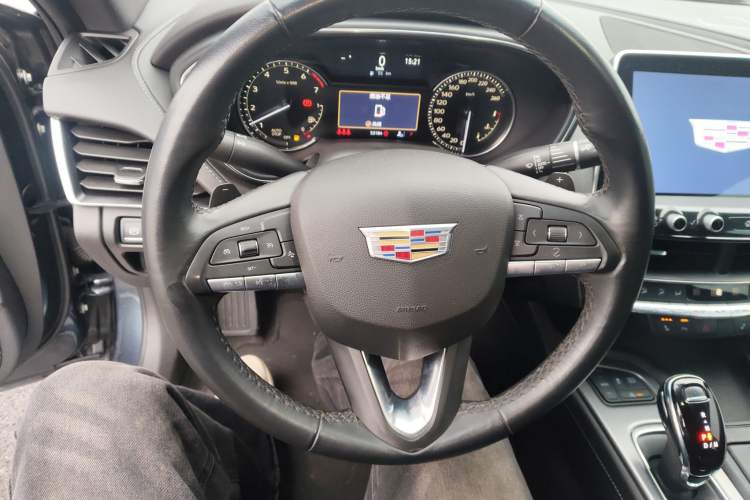 Used Cadillac CT5 2021 28T Luxury Version
