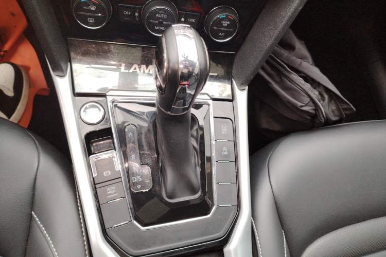 Used Volkswagen Lamando 2019 280TSI DSG Comfort Edition China VI standard