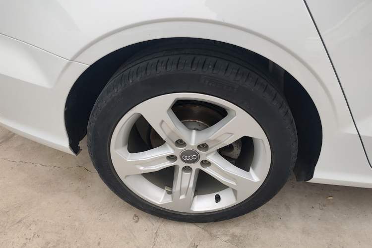 Used Audi A3 2019 Limousine 35 TFSI Ambition China V
