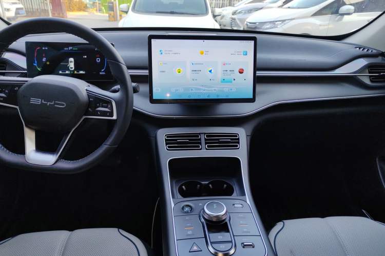 Used BYD Destroyer 05 2024 HONOR Edition DM-i 55KM Luxury Model
