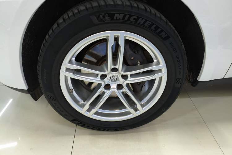 Used Porsche Macan 2024 Macan 2.0T
