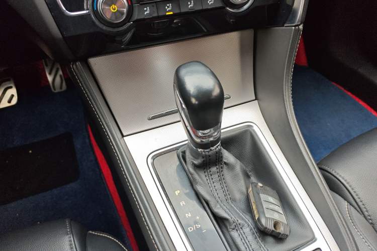 Used MG 6 2017 20T Automatic Luxury Smart Connect Version China V Standard
