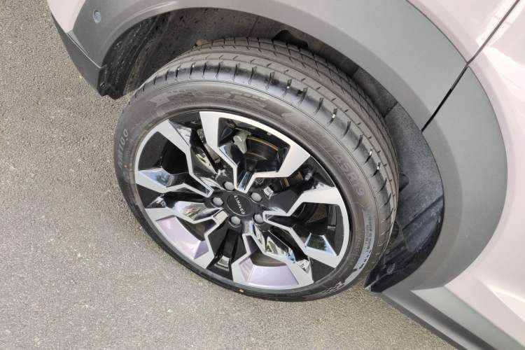 Used Lynk & Co 06 2023 Remix 1.5T Shero
