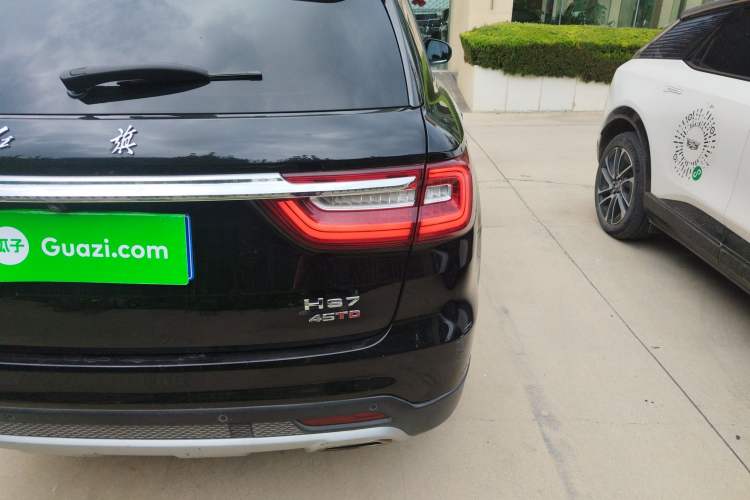 Used Hongqi HS7 2022 2.0T DCT Two-Wheel Drive Smart Connect Flagship Edition 7 Seats
