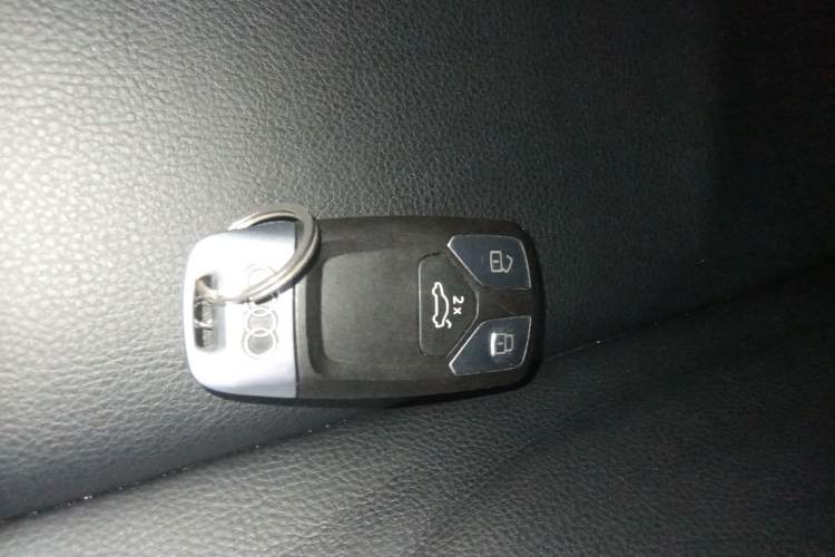 Used Audi A4L 2018 30th Anniversary Edition 40 TFSI Trendy Model
