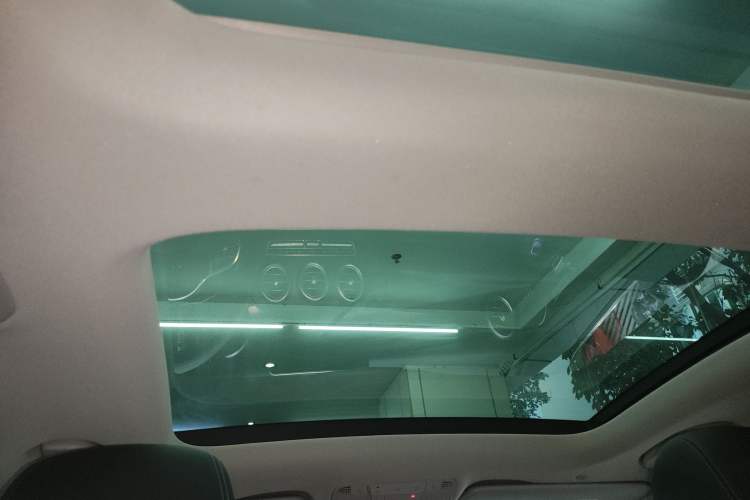 Used Mercedes-Benz C-Class 2020 Facelifted C 260 Estate
