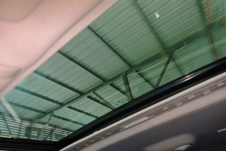 Used BMW 3 Series 2016 320Li Ambition Model
