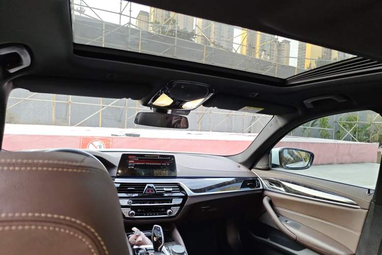 Used BMW 5 Series 2020 525Li M Sport Package
