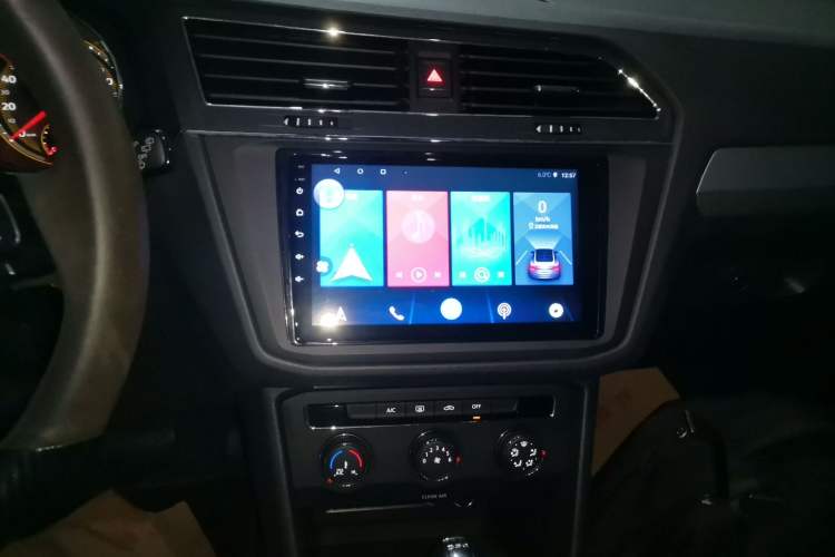 Used Volkswagen Tiguan L 2020 330TSI Automatic Two-Wheel Drive Luxury Edition China VI Standard