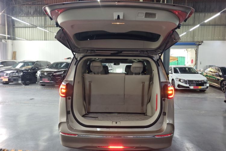 Used Buick GL8 2023 ES Lu Zun Comfort Model
