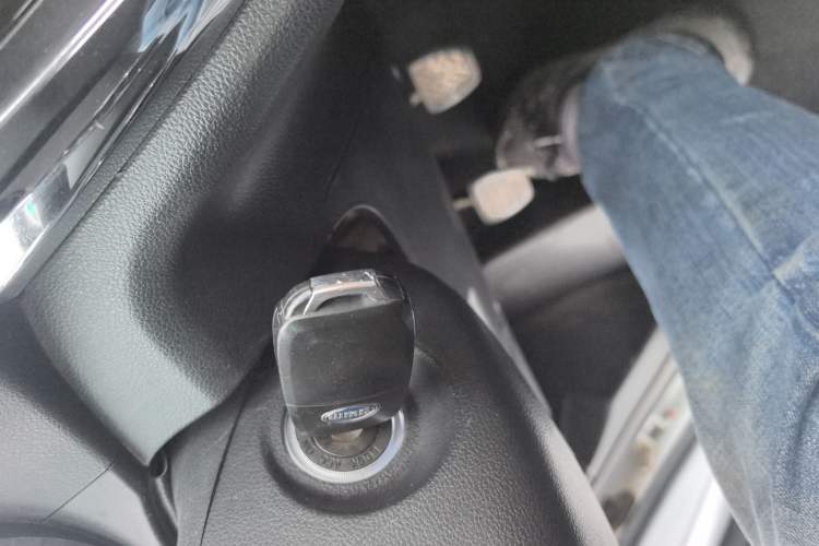 Used SWM X3 2017 1.5T Manual Fashion Model