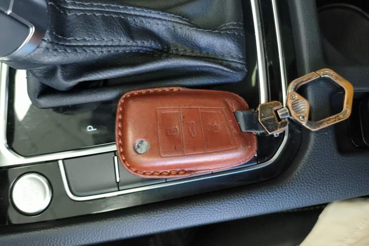 Used Volkswagen Magotan 2020 330TSI DSG Leading Model
