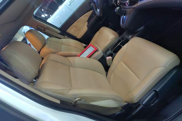 Used Honda CR-V 2016 2.0L two-wheel drive Urban Edition