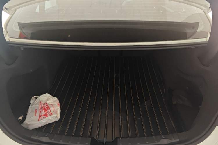 Used BMW 3 Series 2017 320Li Fashion Model
