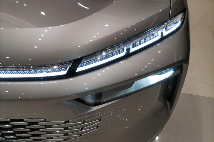 Used Wey Mocha New Energy 2024 Hi4 Four-Wheel Drive Long-Range Version
