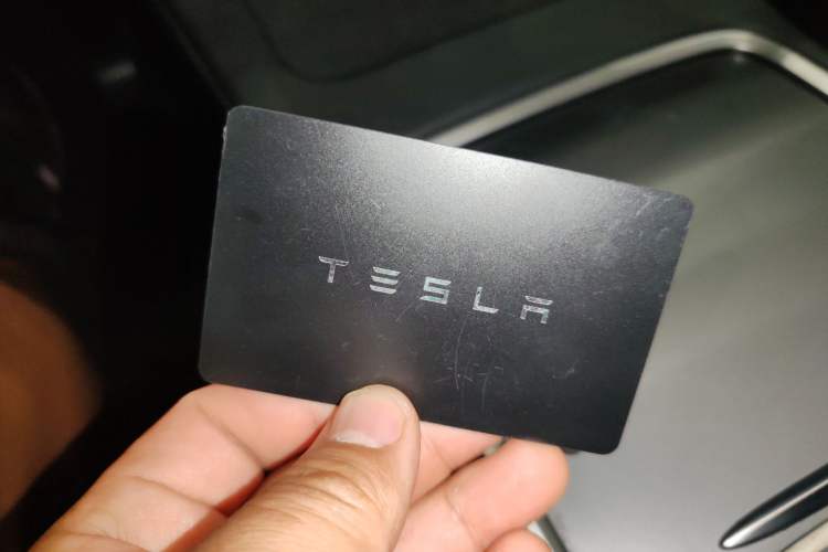 Used Tesla Model 3 2022 Rear-Wheel-Drive Version
