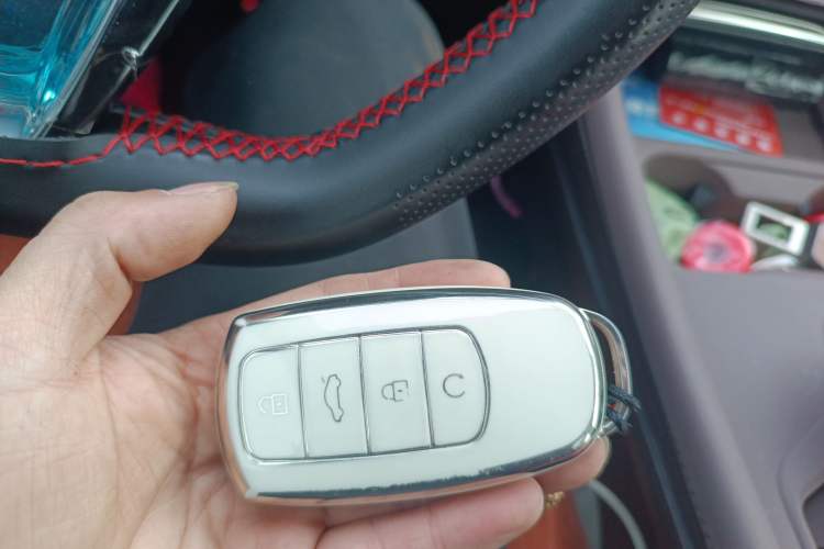 Used Chery Tiggo 8 PRO 2024 Champion Edition 390T Two-Wheel Drive Peak Version 5 Seats
