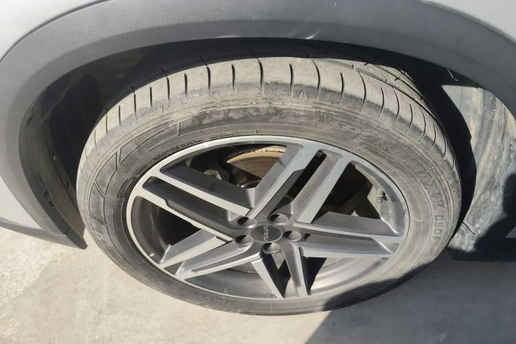 Used Dongfeng Aeolus Mage 2023 DH-i 1.5T Prestige Edition
