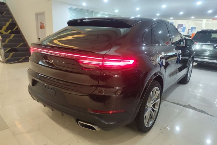 Used Porsche Cayenne 2019 Cayenne Coupé 3.0T
