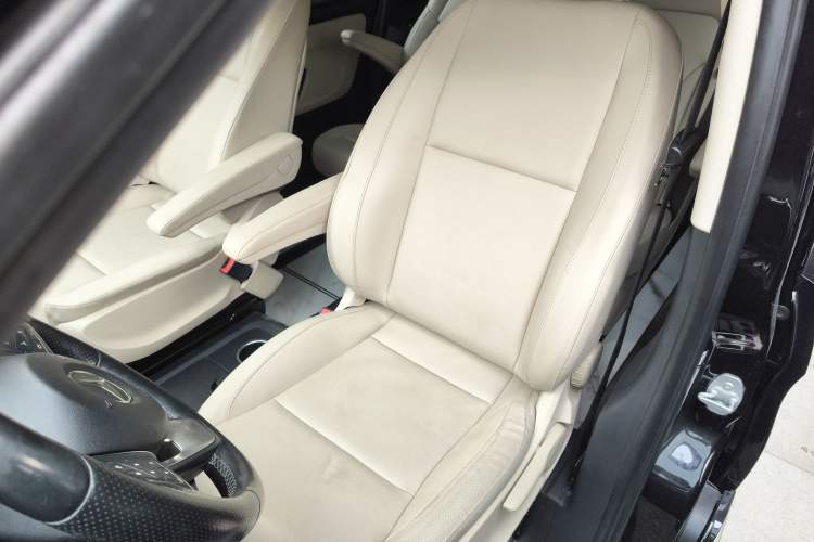 Used Mercedes-Benz Vito 2018 2.0T Business Version China V Emission Standard