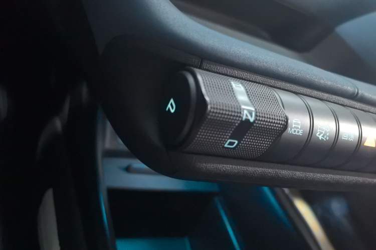 Used BYD Dolphin 2021 405 km Free Version
