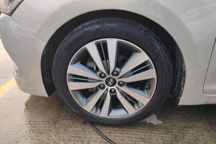 Used Hyundai Mistra 2014 1.8L Automatic Deluxe DLX Model