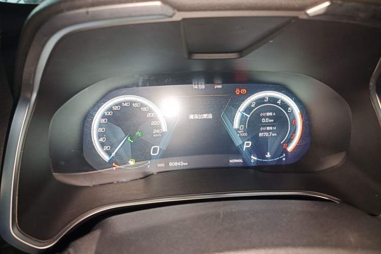 Used Wey VV5 2019 Upgraded Model 2.0T Two-Wheel Drive Flagship Version China V Standard