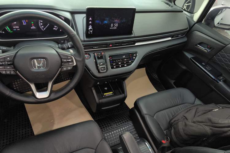 Used Honda Elysion 2022 2.0L eHEV Luxury Edition
