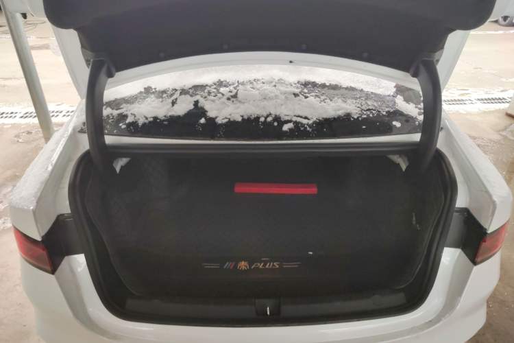 Used BYD Qin PLUS 2024 Honor Edition EV 510KM Beyond Model