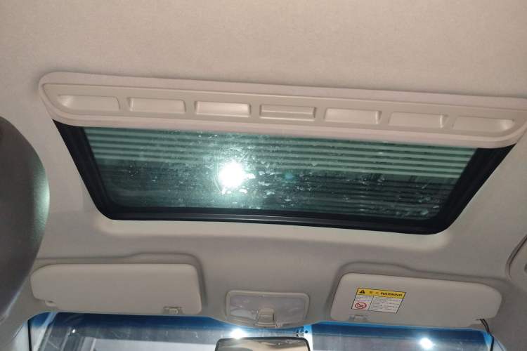 Used Roewe 360 2017 1.5L Manual Luxury Edition
