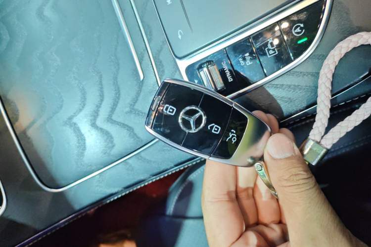 Used Mercedes-Benz E-Class 2023 E 260 Stylish Sports Edition
