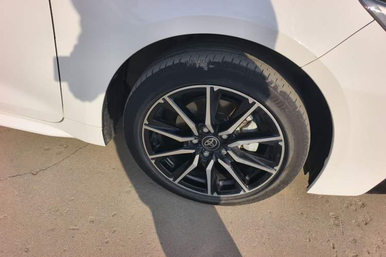 Used Toyota Levin 2023 Smart Electric Hybrid Dual-Engine 1.8L Sport Edition