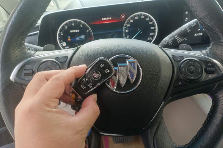 Used Buick GL8 2020 Avenir Avia Six-Seat Deluxe Edition