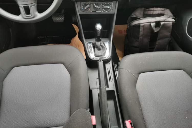 Used Volkswagen Jetta 2015 Value Edition 1.6L Automatic Fashion Version