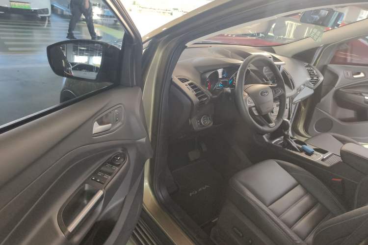 Used Ford Kuga 2017 EcoBoost 180 Four-Wheel Drive Luxury Wing Model
