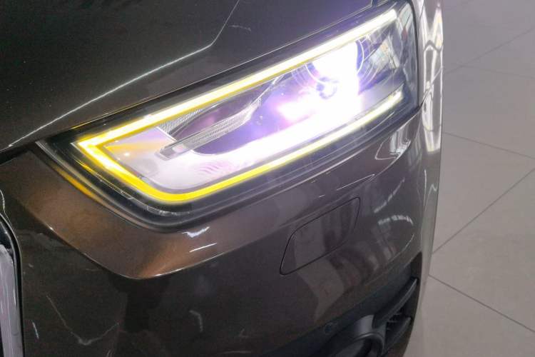 Used Audi Q3 2015 35 TFSI Comfort Model
