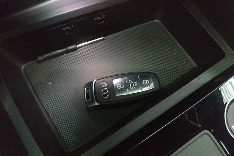 Used Audi A3 2024 Sportback 35 TFSI Fashionable Sports Model
